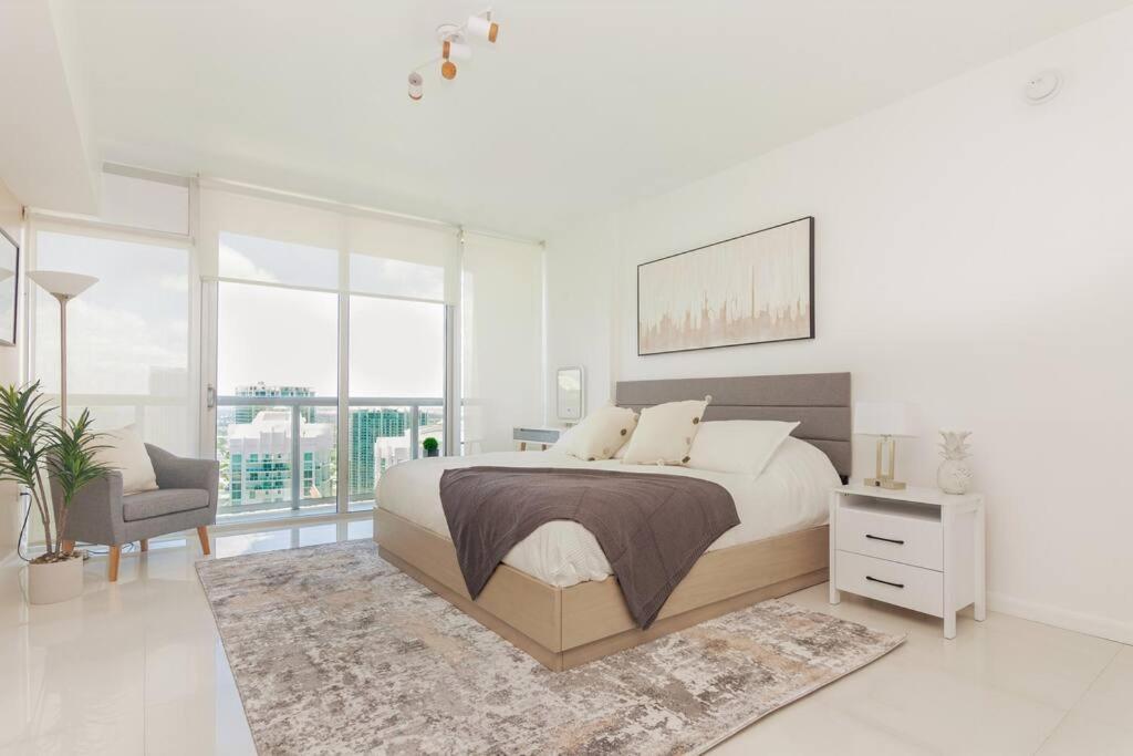 Apartment At W Residences High Floor *
