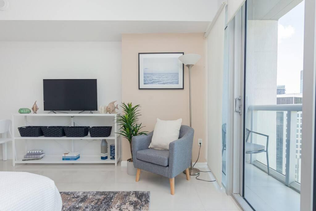 Apartment At W Residences High Floor